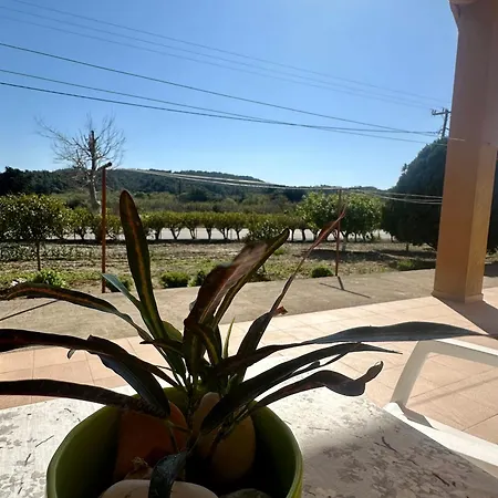 Garden View Καλαβάρδα