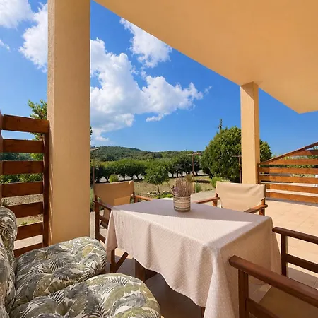 Garden View Διαμέρισμα